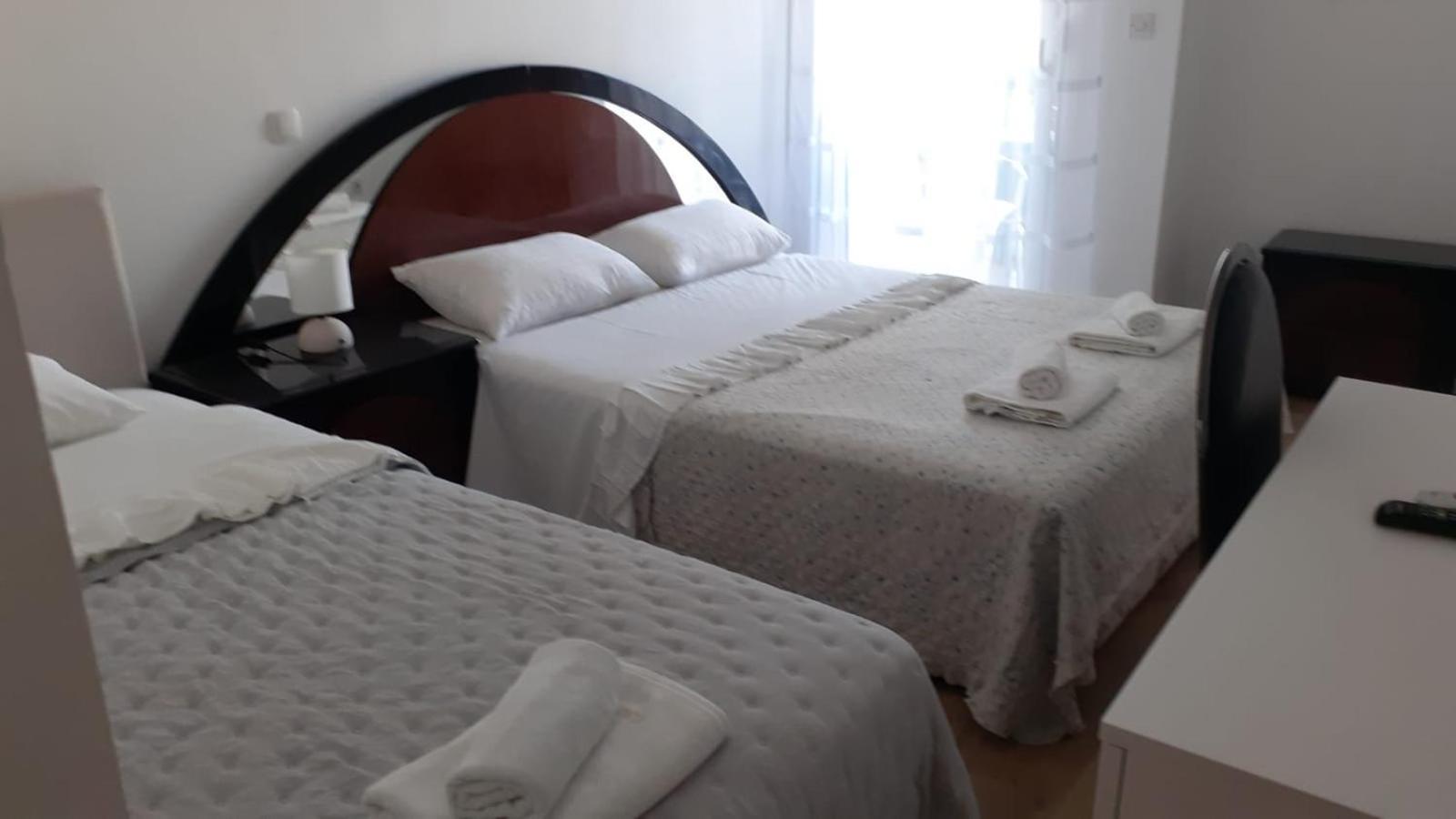 Hotel Marco Polo Slatine Bagian luar foto