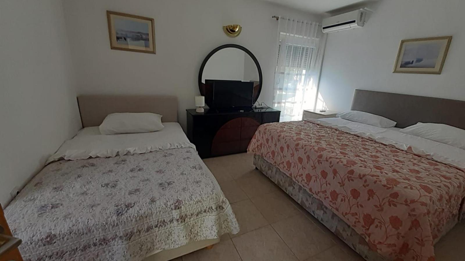 Hotel Marco Polo Slatine Bagian luar foto